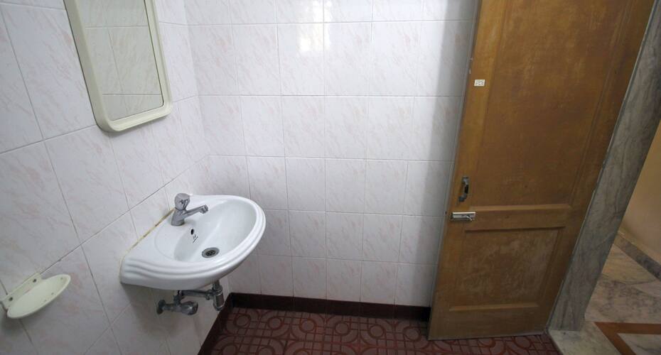 Casa Roiz Guest House, Goa 5